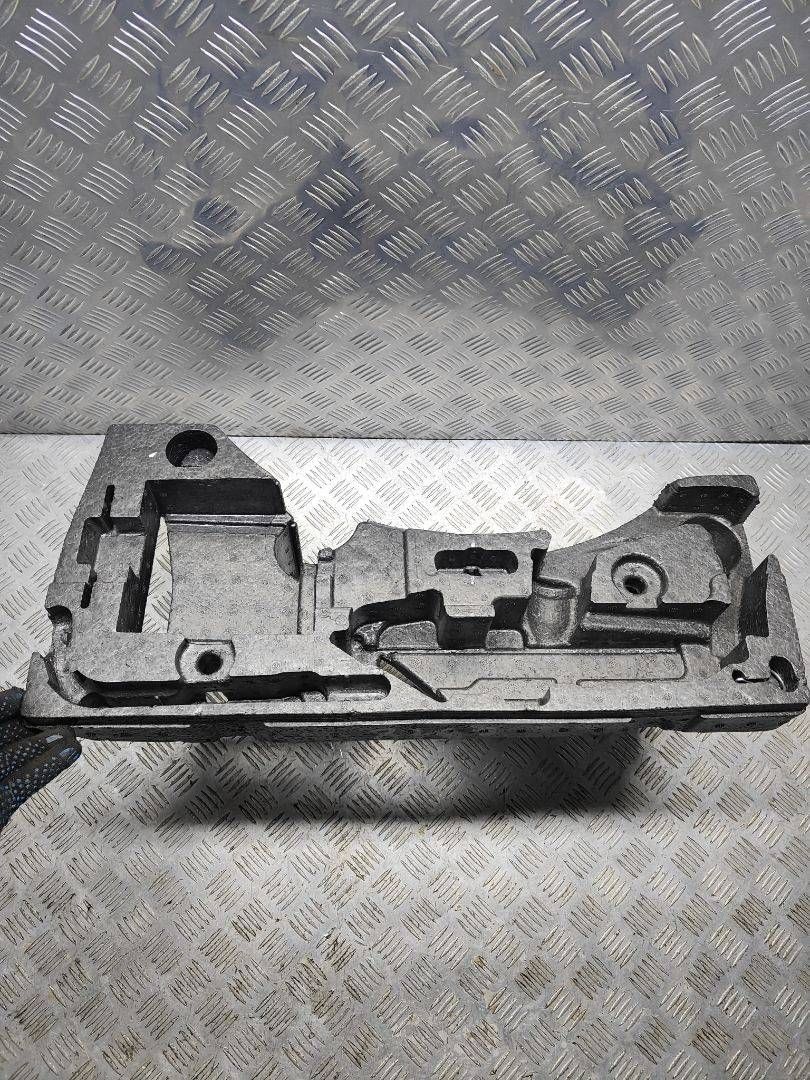 ящик под инструменты Volkswagen Passat B6 2007, 2.0 л., TDi, BMR, дизель, 6МКПП, чёрный, седан, передний привод, правый руль, 3C5012115D - фото №1