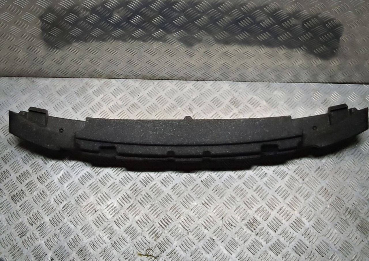 абсорбер бампера Volkswagen Passat B6 2009, 2.0 л., TDi, CBAA, дизель, 6МКПП, серебристый, седан, передний привод, правый руль, 3C0807248C - фото №1