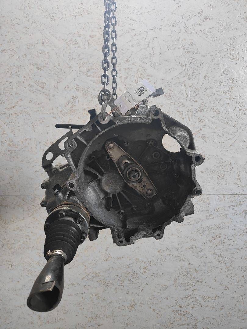 КПП механическая (МКПП) Volkswagen Polo 4 поколение 2003, 1.4 л., i, BBZ, бензин, 5МКПП, передний привод, GRY - фото №1
