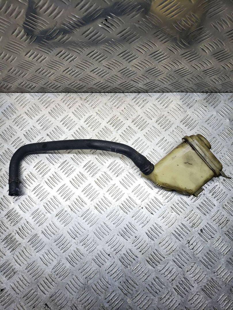 бачок гидроусилителя Volkswagen Touareg 1 поколение 2006, 2.5 л., TDi, BAC, дизель, АКПП, полный привод, 7L0422371C - фото №1