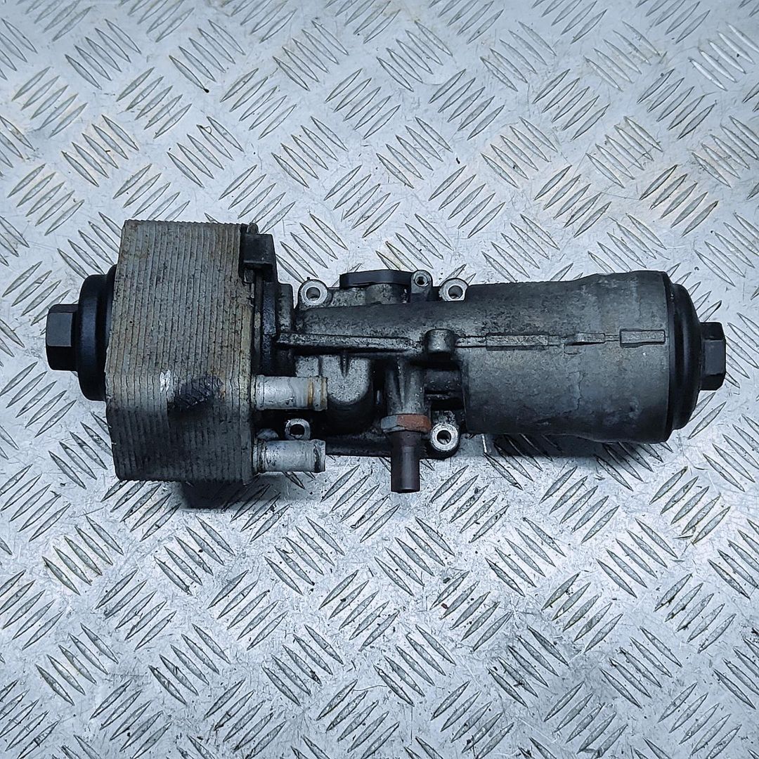 корпус масляного фильтра Audi A6 4F/C6 2007, 2.0 л., CAHA, дизель, АКПП, 6740273403, 0451165389K - фото №1