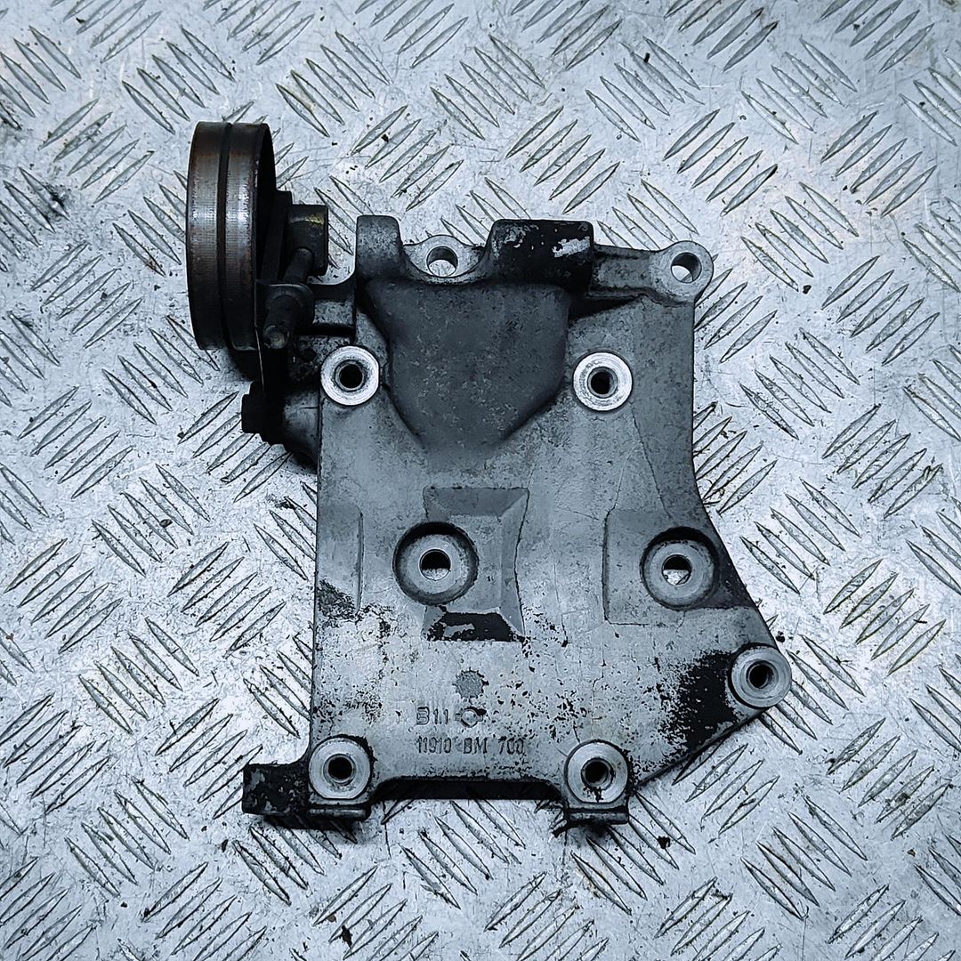 кронштейн генератора Nissan Almera N16 2001, 1.5 л., i, бензин, МКПП, 11910BM700, 337003C - фото №1