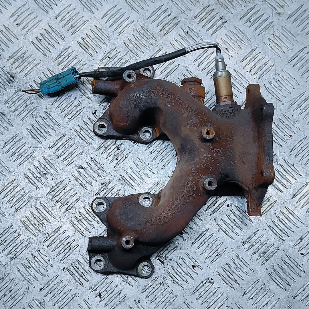 коллектор выпускной Nissan Almera N16 2001, 1.5 л., i, бензин, МКПП, 14004BM700, LSH24, 0258005274, 0258005275 - фото №1