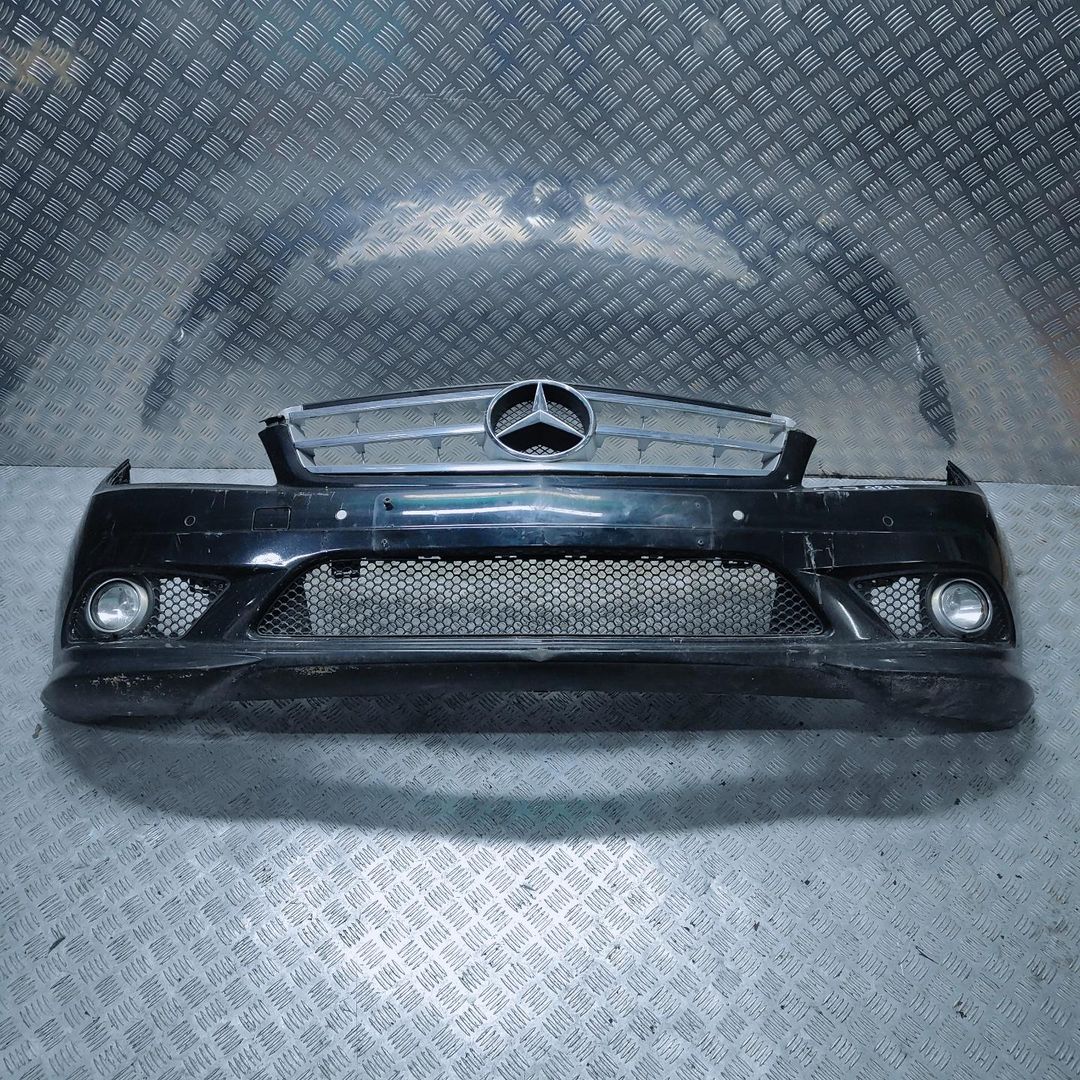 бампер передний Mercedes-Benz C-Класс W204/S204 2010, 2.1 л., CDi, OM 651.911, дизель, АКПП, черный, задний привод, A2048853725 - фото №1