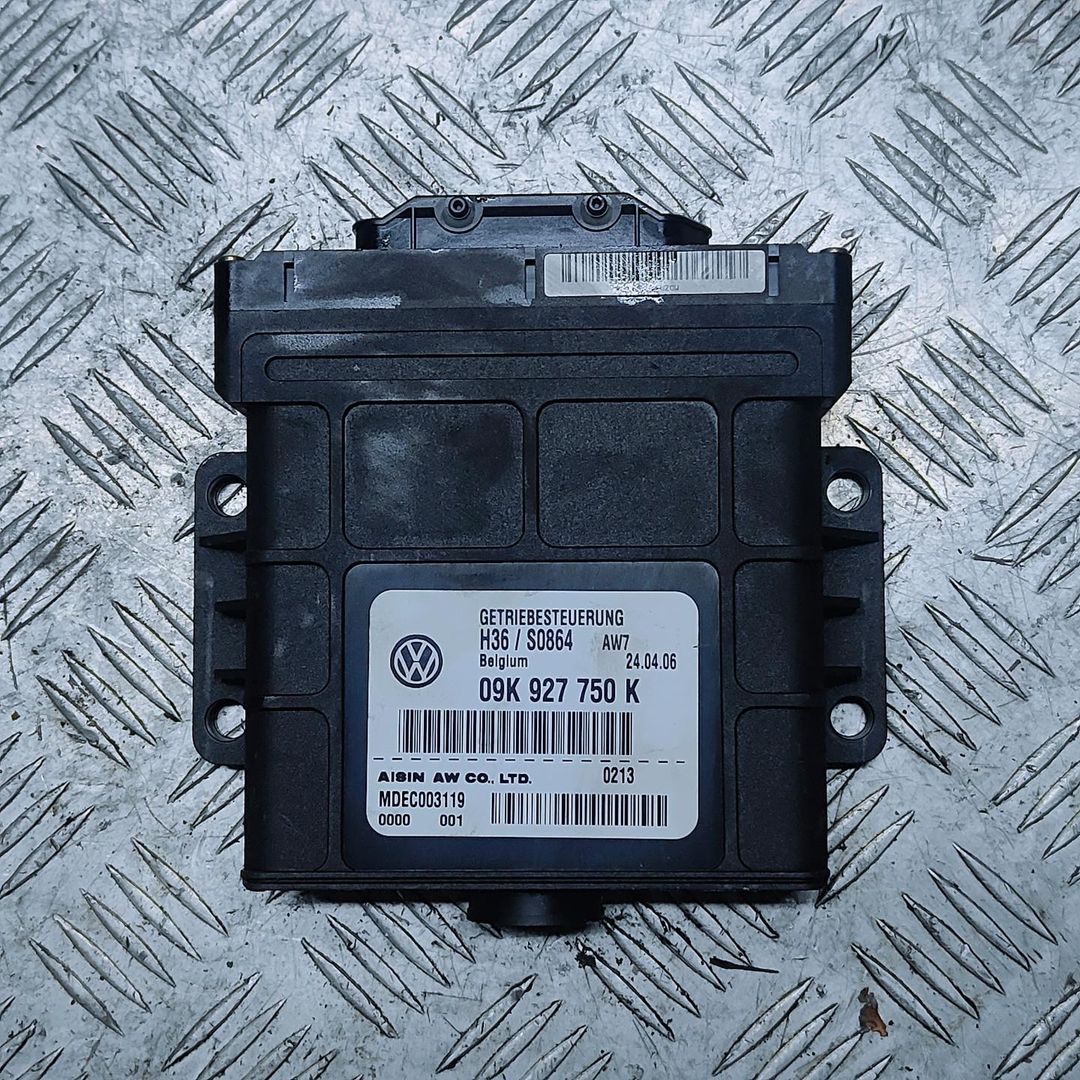 блок управления АКПП Volkswagen Transporter T5 2006, 2.5 л., TDi, AXD, дизель, робот, серебристый, микроавтобус, передний привод, правый руль, 09K927750K - фото №1