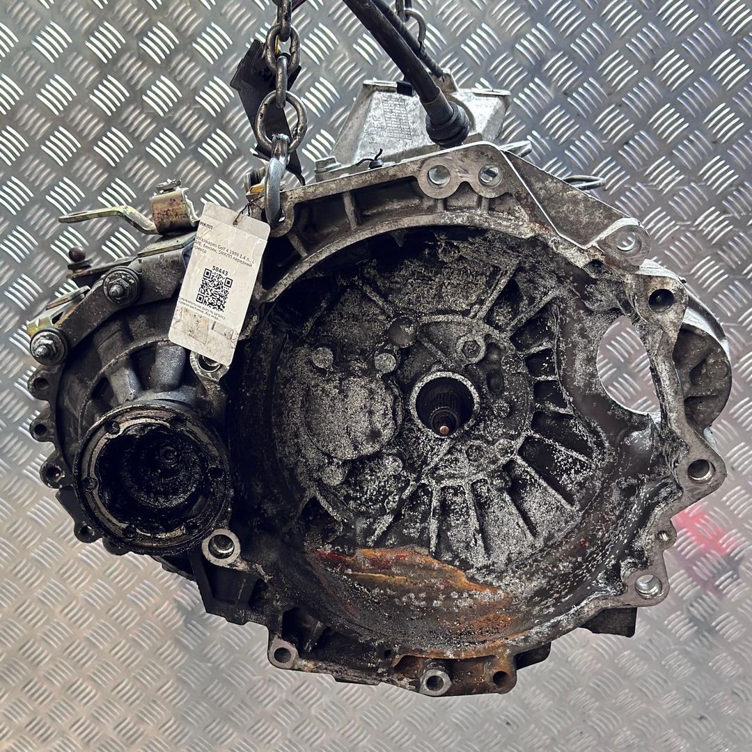 КПП механическая (МКПП) Volkswagen Golf 4 поколение 1999, 1.4 л., i, APE, бензин, 5МКПП, передний привод, DUU, DUW, DUW - фото №1