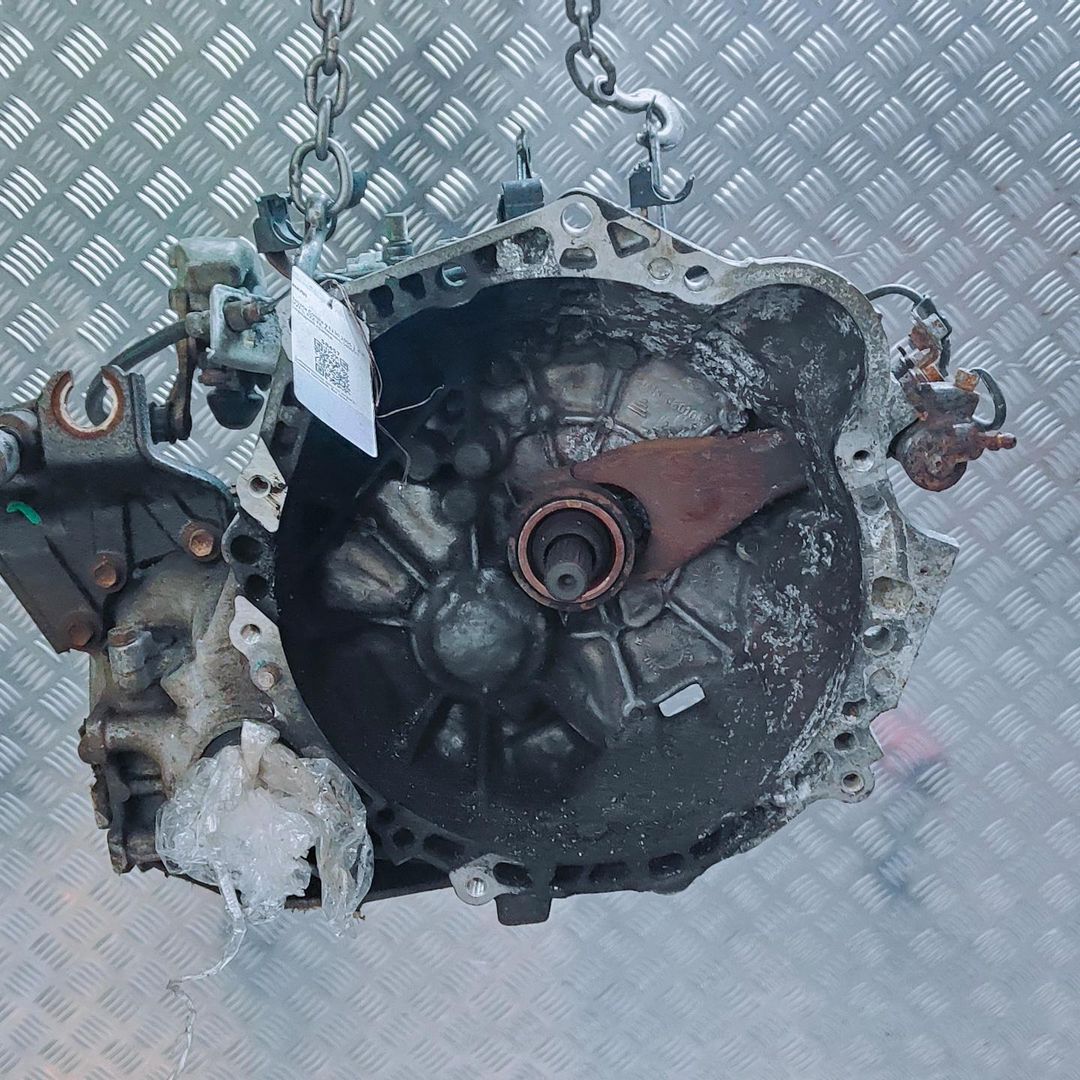 КПП механическая (МКПП) Toyota Corolla 9 поколение E130 2005, 1.4 л., VVT-i, 4ZZ-FE, бензин, 5МКПП, передний привод, 3111505010, C50 - фото №1