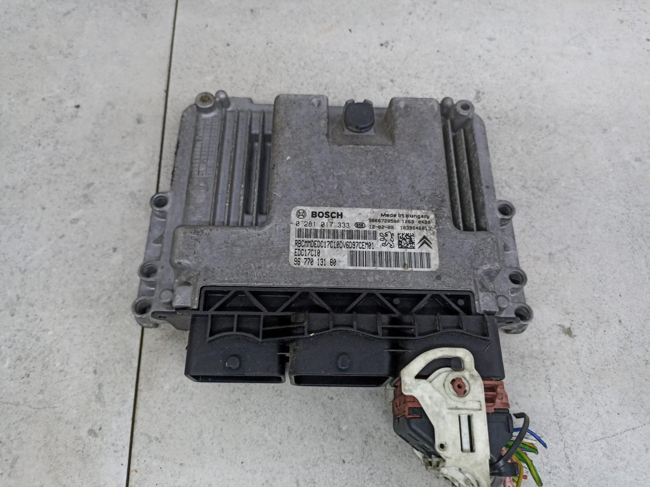 блок управления двигателем Peugeot 308 T7 (2007 - 2011), 9677013180, 9666729580 - фото №1