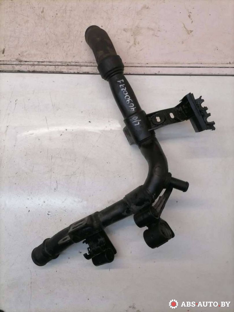 патрубок (трубопровод, шланг) Peugeot 206 1 поколение 2003, 1.1 л., бензин, МКПП, купе - фото №1