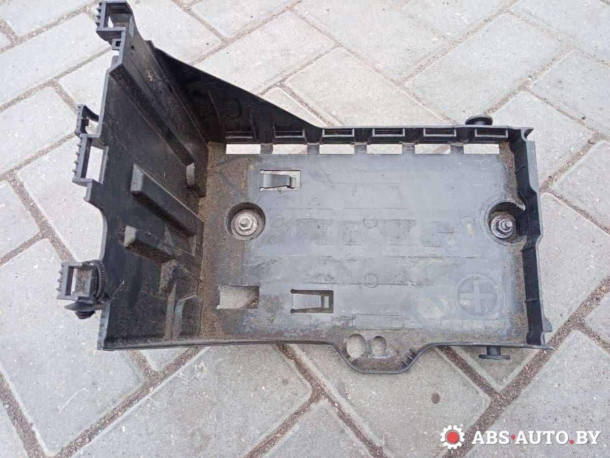 полка аккумулятора Peugeot 308 T7 2010, 1.6 л., EP6, бензин, МКПП, синий, хетчбэк 5 дв. - фото №1