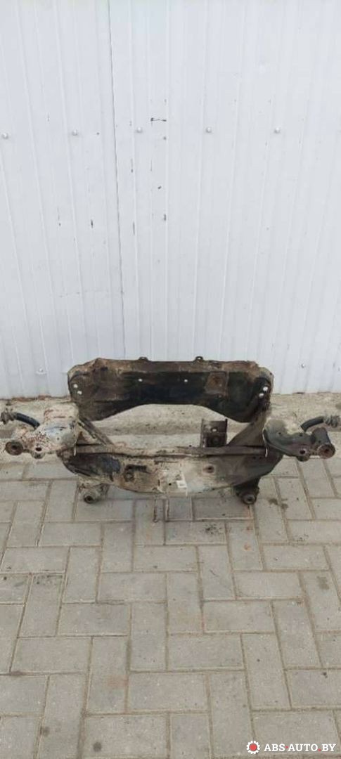 балка подвески передняя (подрамник) Nissan Primera P12 2005, 1.9 л., дизель, МКПП, черный, универсал - фото №1