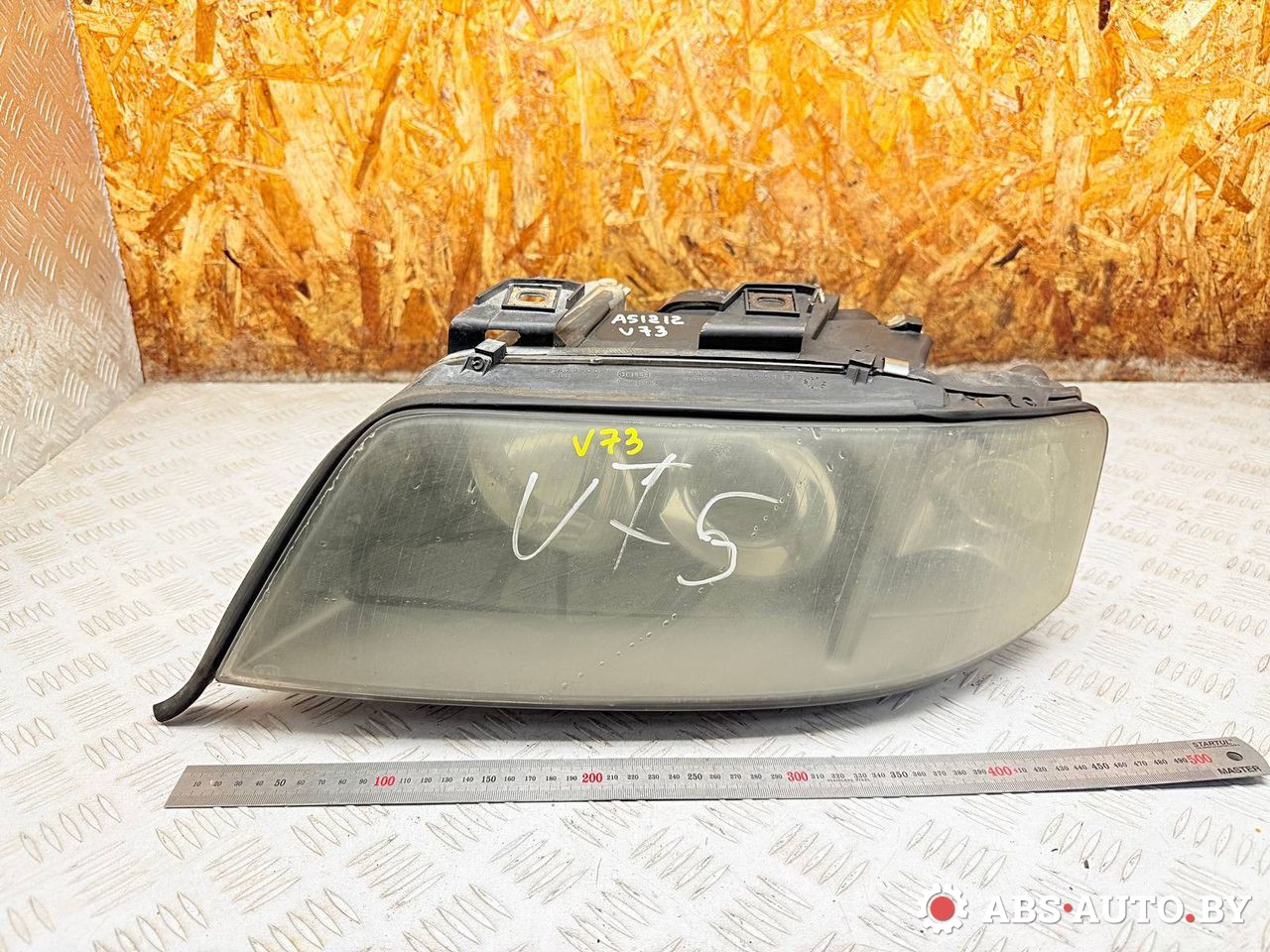 фара левая Audi A6 Allroad Quattro C5 2004, 2.5 л., дизель, МКПП, универсал, 15592900, 5DV00776071, 14847300, 279401 - фото №1