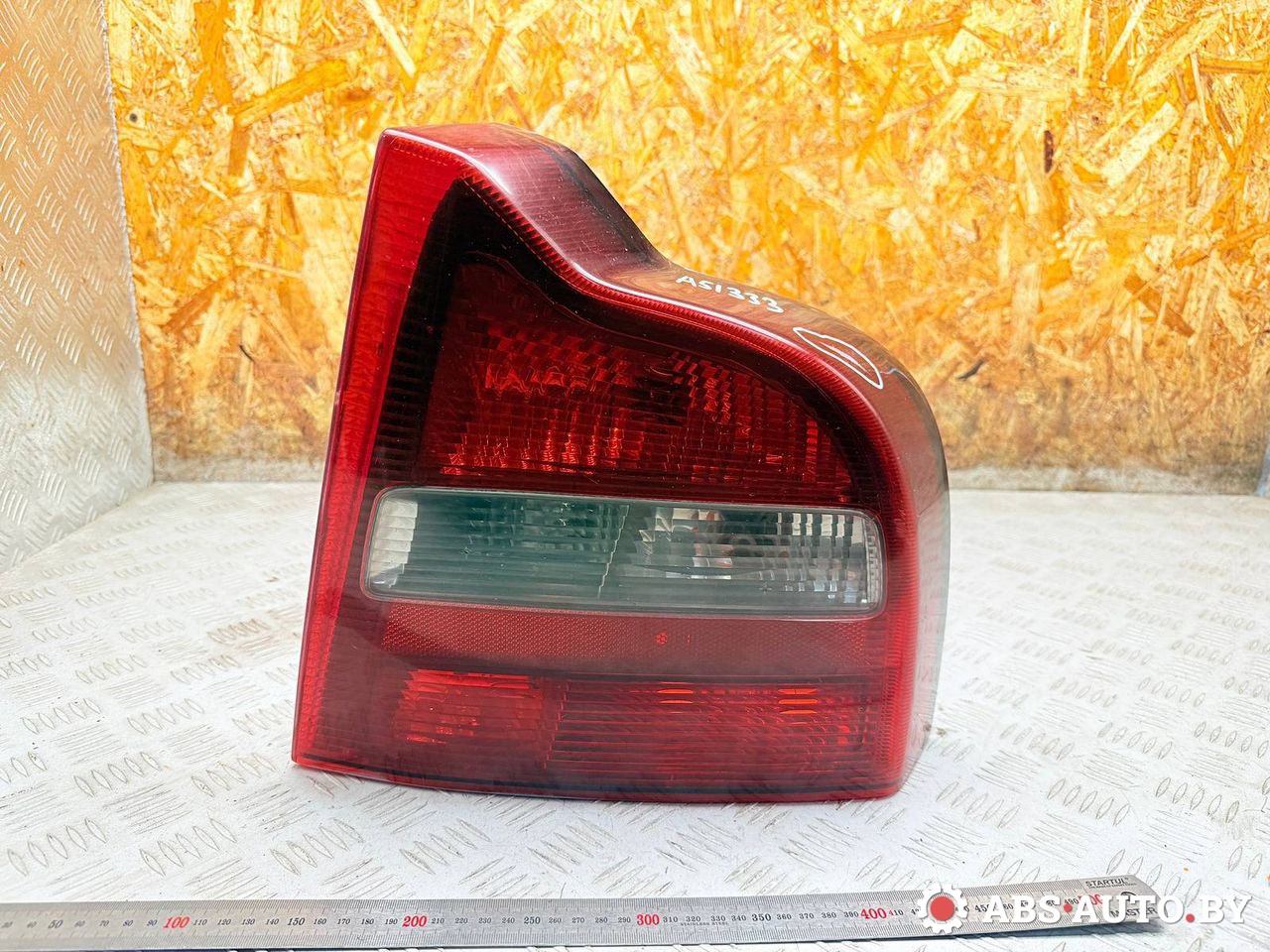 фонарь задний правый Volvo S80 1 поколение 1999, 2.5 л., D 5252 T, дизель, МКПП, седан, 149966, 9154479, 9154481 - фото №1