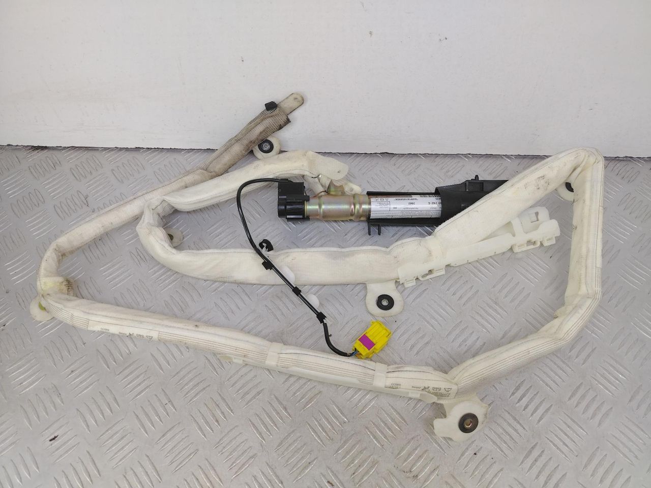 подушка безопасности боковая (шторка) Volkswagen Bora 1 поколение 1J2 (1998 - 2005), 1.6 л., BCB, бензин, МКПП, серебро, седан, передний привод, 1J5880742C - фото №1