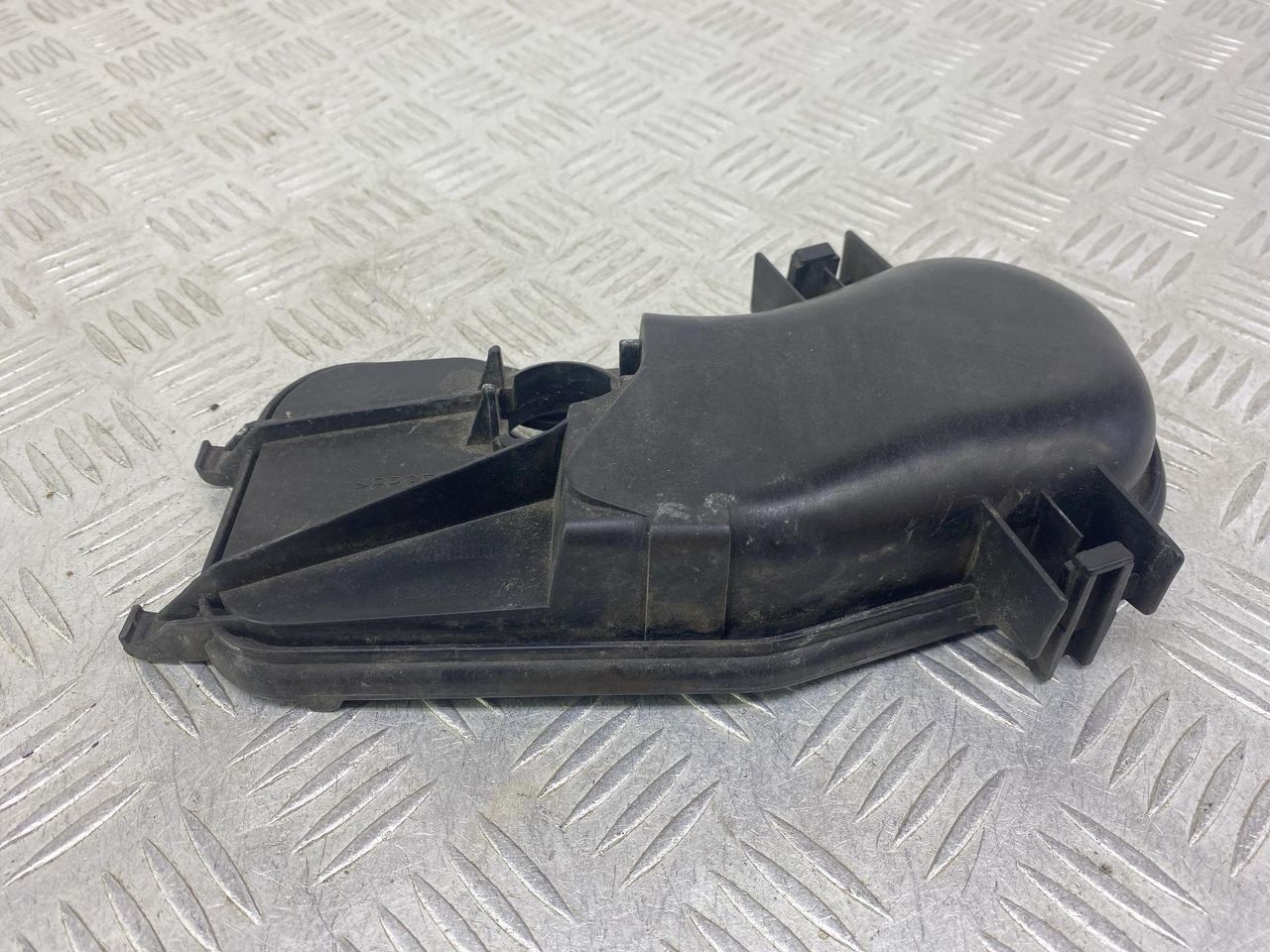 крышка фары Ford Mondeo 1 поколение GE (1993 - 1996), 2.0 л., бензин, АКПП, синий, седан, передний привод, 1305239177 - фото №1