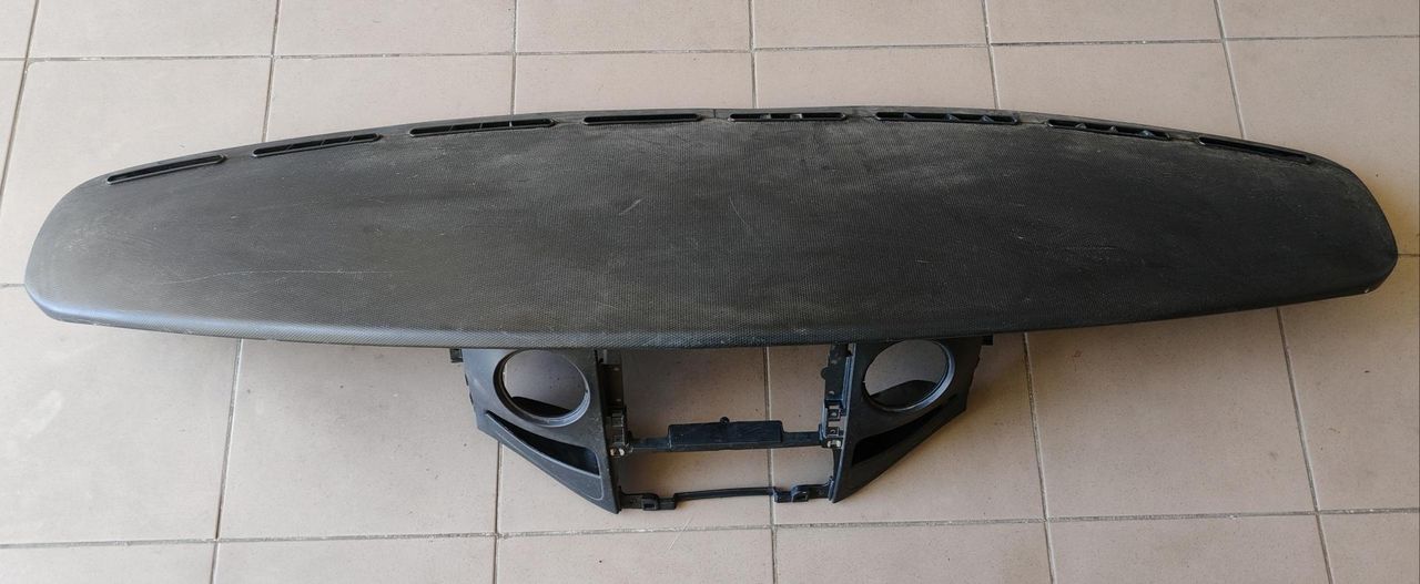 панель передняя салона (торпедо) IVECO Daily 4 поколение 35S11 2009, 2.3 л., дизель, фургон, задний привод, 5801259271 - фото №1