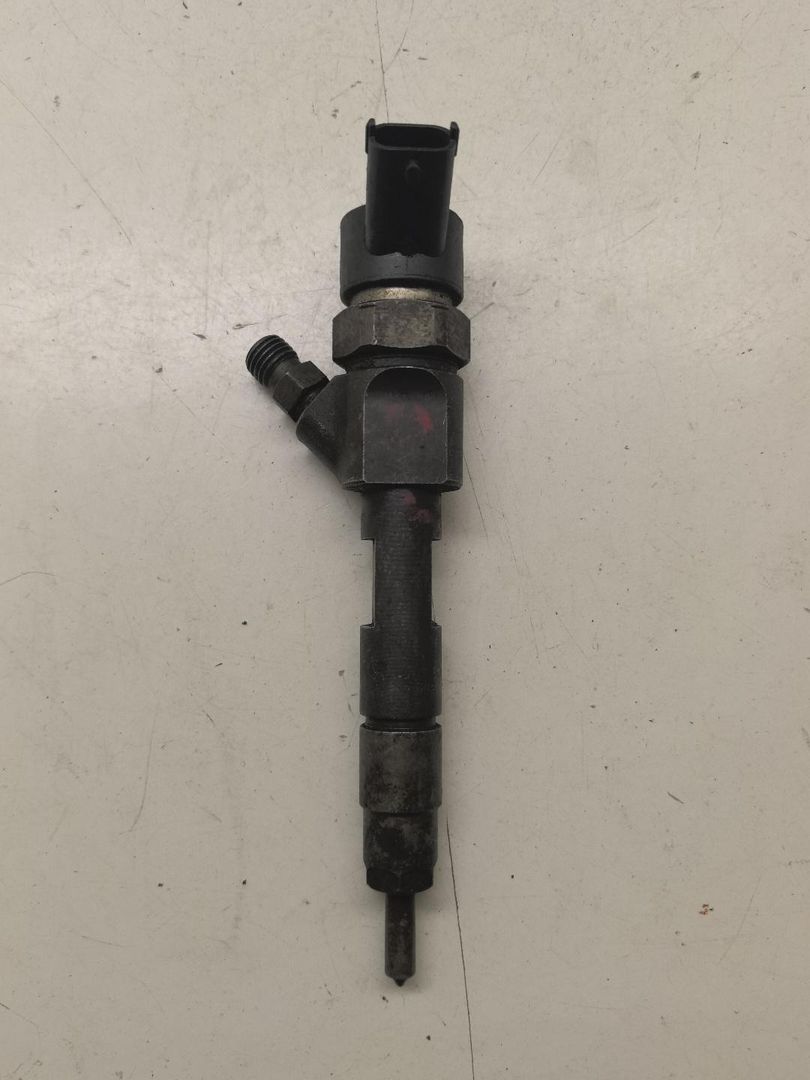 форсунка Renault Laguna 1 поколение (1993 - 1998), 1.9 л., 0445110021, 7700111014, 7700107165, 8200238528