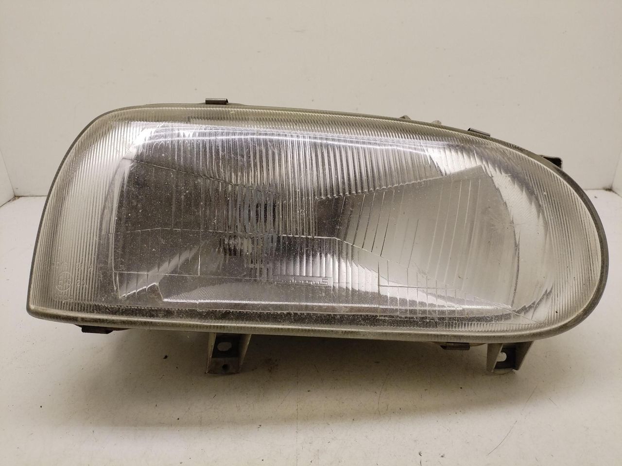 фара правая Volkswagen Golf 1 поколение (1974 - 1993), 1H6941018AN, 1H6941018, 1H6941018D