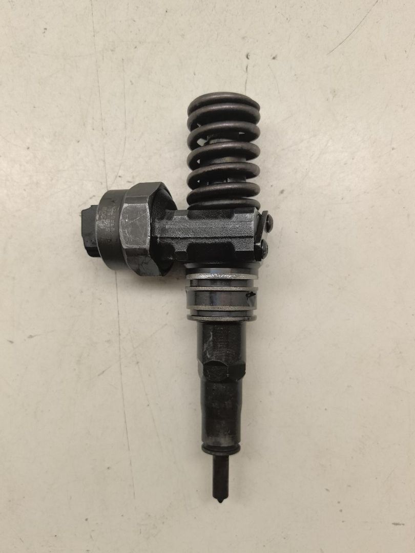 форсунка Volkswagen Sharan 1 поколение (1995 - 2000), 1.9 л., дизель, 038130073R, 0414720038