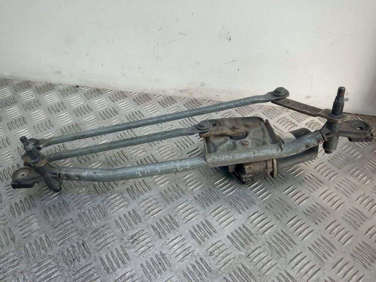 механизм стеклоочистителя (трапеция дворников) Ford Mondeo 2 поколение 1998