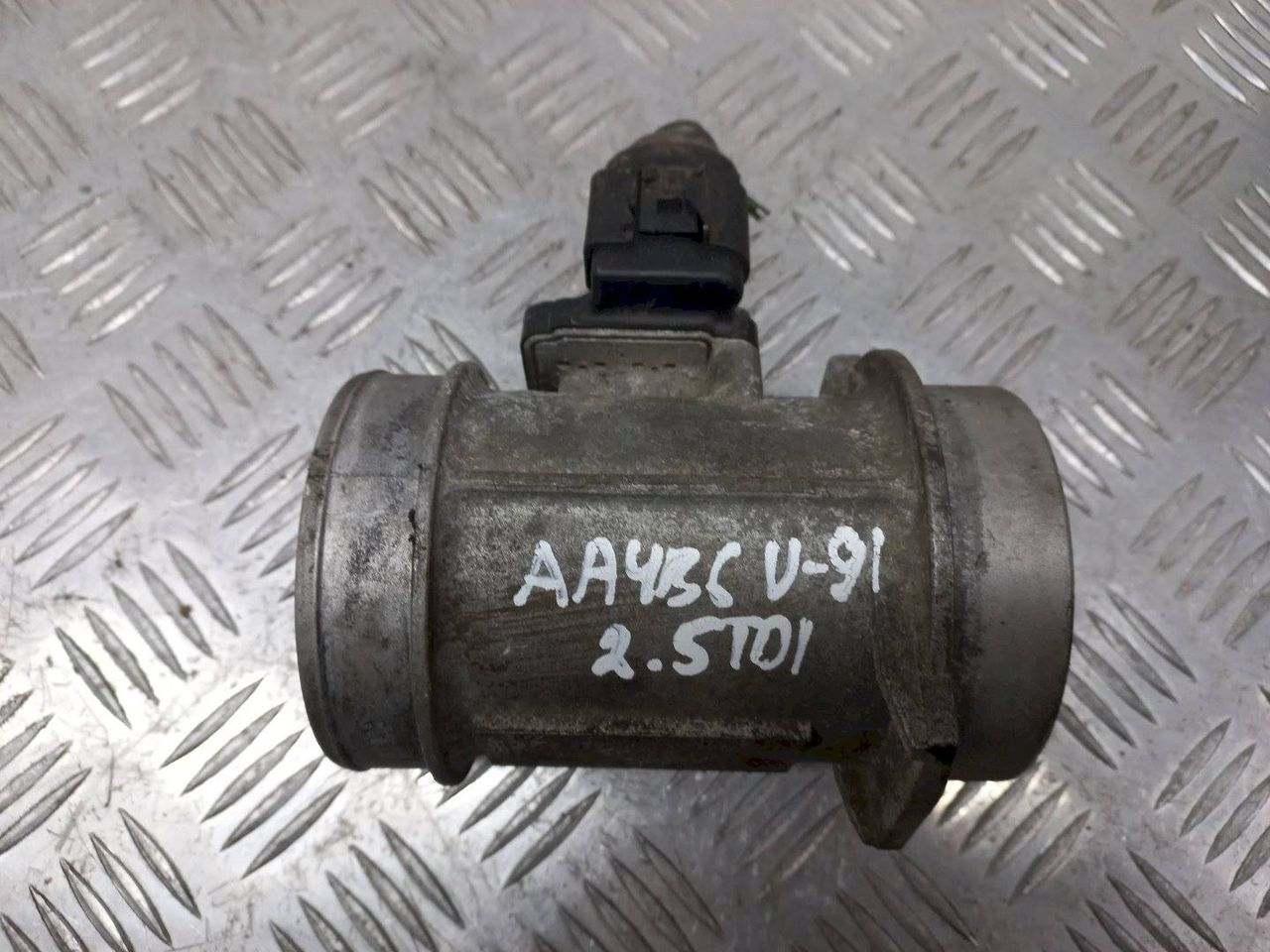 расходомер воздуха Audi A4 B6 2003, 2.5 л., TDi, 059906461M