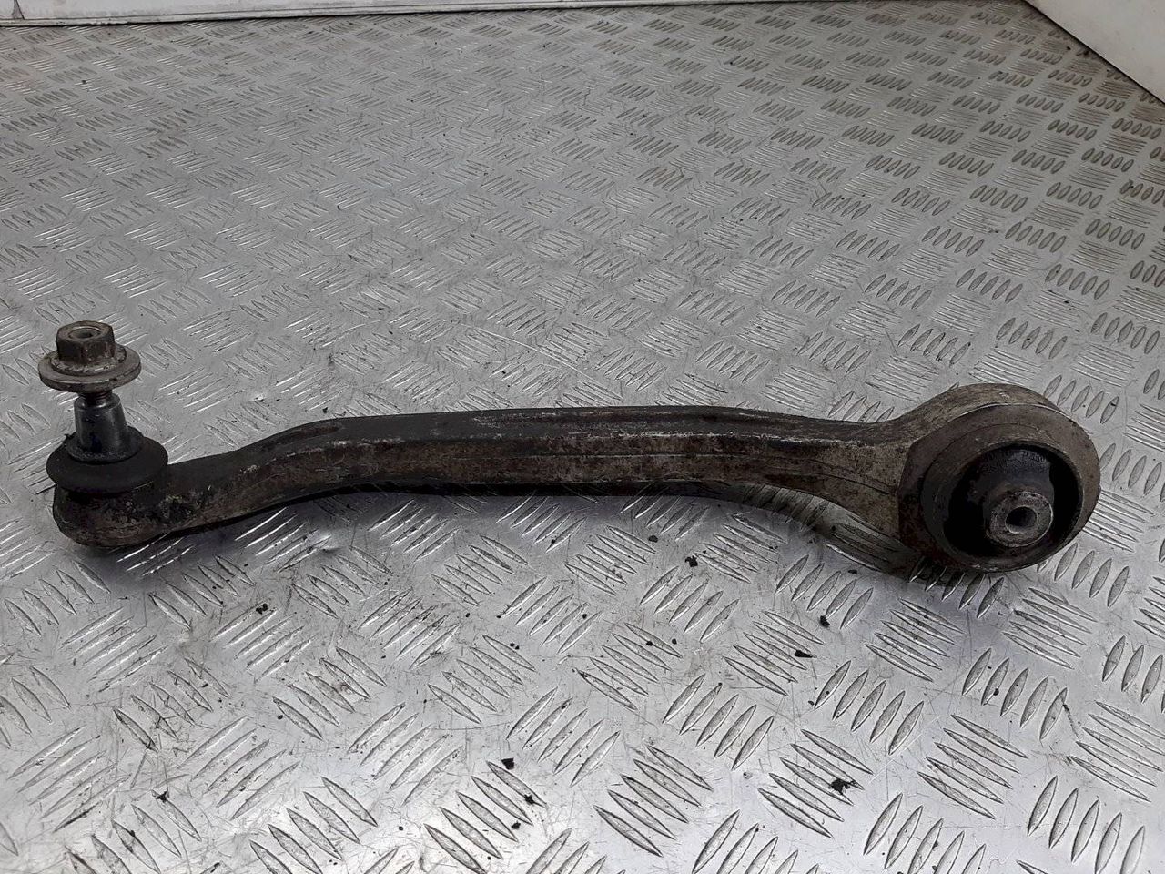 рычаг передний Audi A6 4F/C6 2005, 3.0 л., TDi, 4F0407693B
