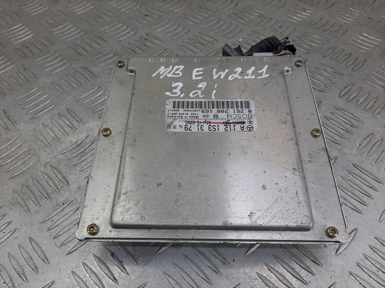 блок управления двигателем Mercedes-Benz E-Класс W211/S211 2004, 3.2 л., i, бензин, -, A1121533179 - фото №1