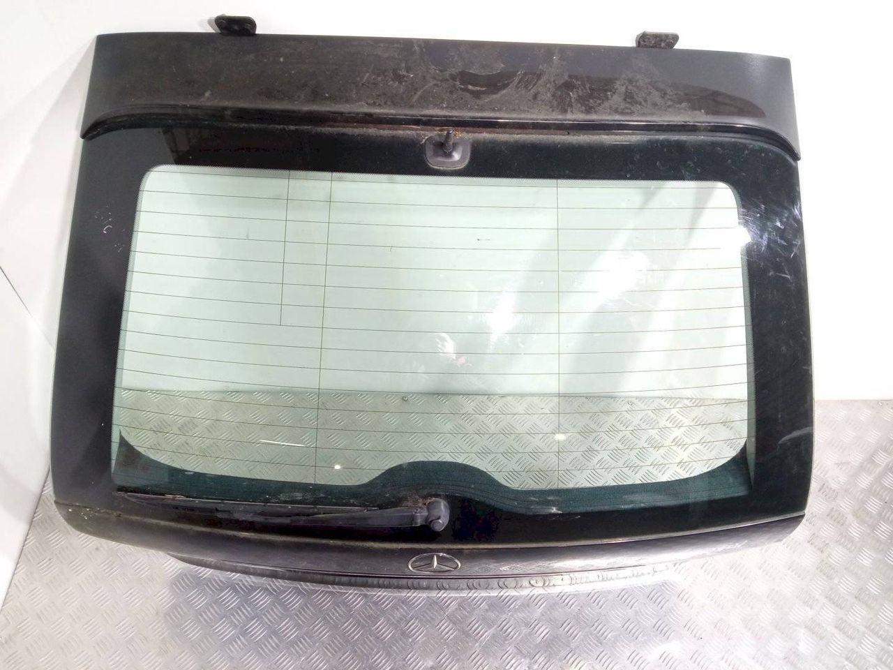 крышка багажника (дверь 3-5) Mercedes-Benz C-Класс W203/S203/CL203 2000, черный