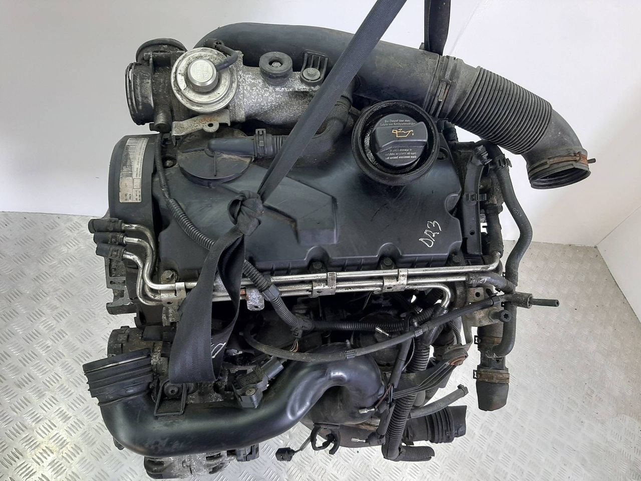 двигатель Volkswagen Touran 1 поколение 2004, 1.9 л., TDi PD, AVQ, дизель, AVQ, 040413 - фото №1