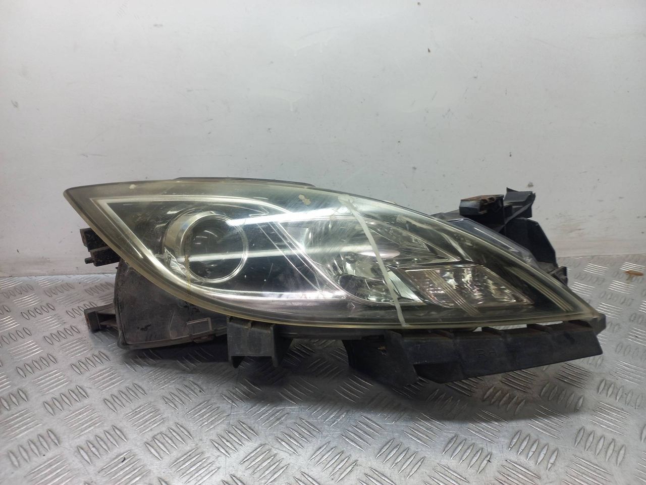 фара правая Mazda 6 GH 2008