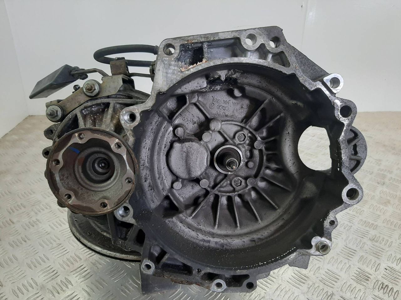 КПП механическая (МКПП) Volkswagen Golf 4 поколение 2005, 1.6 л., AZD, бензин, МКПП, ERT, 26090