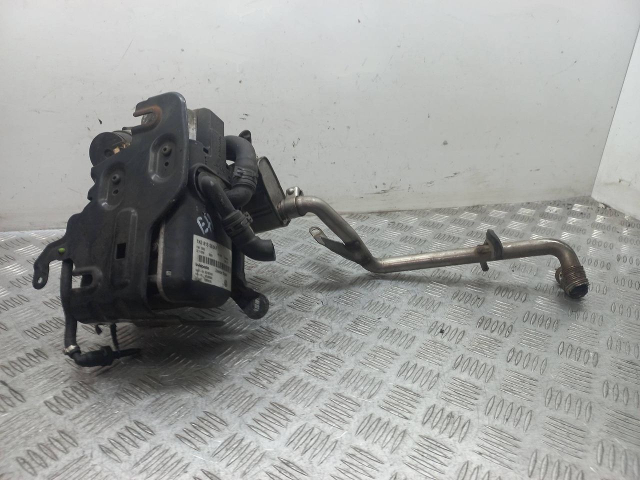 автономный отопитель (Webasto) Volkswagen Touran 1 поколение [рестайлинг] 2008, 1.9 л., BXE, дизель, 6МКПП, 1K0815065AF