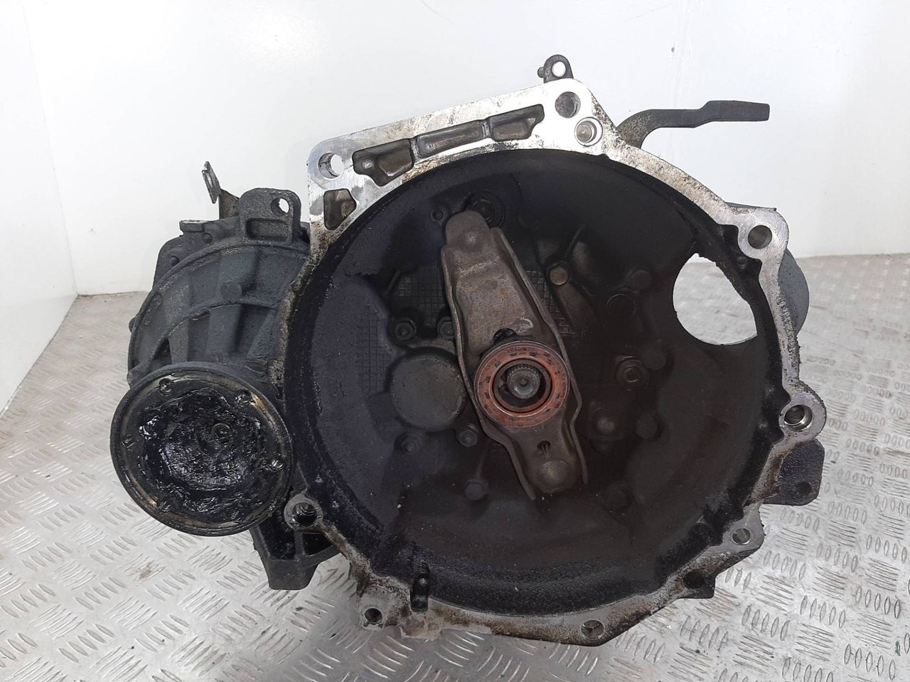 КПП механическая (МКПП) Volkswagen Touran 1 поколение [рестайлинг] 2008, 1.9 л., BLS, дизель, МКПП, GQN, 23016