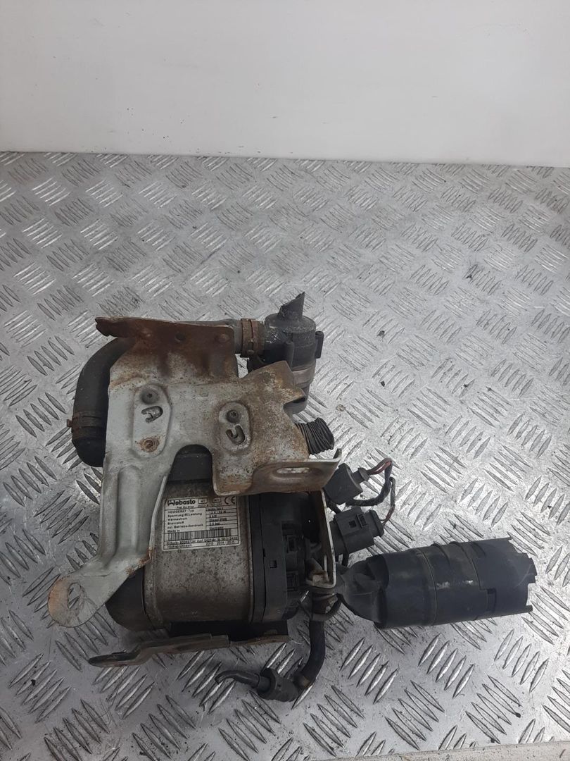 панель управления Вебасто (Webasto) Volkswagen Touran 1 поколение 2004, 1.9 л., TDi PD, AVQ, дизель, 9007184C - фото №1
