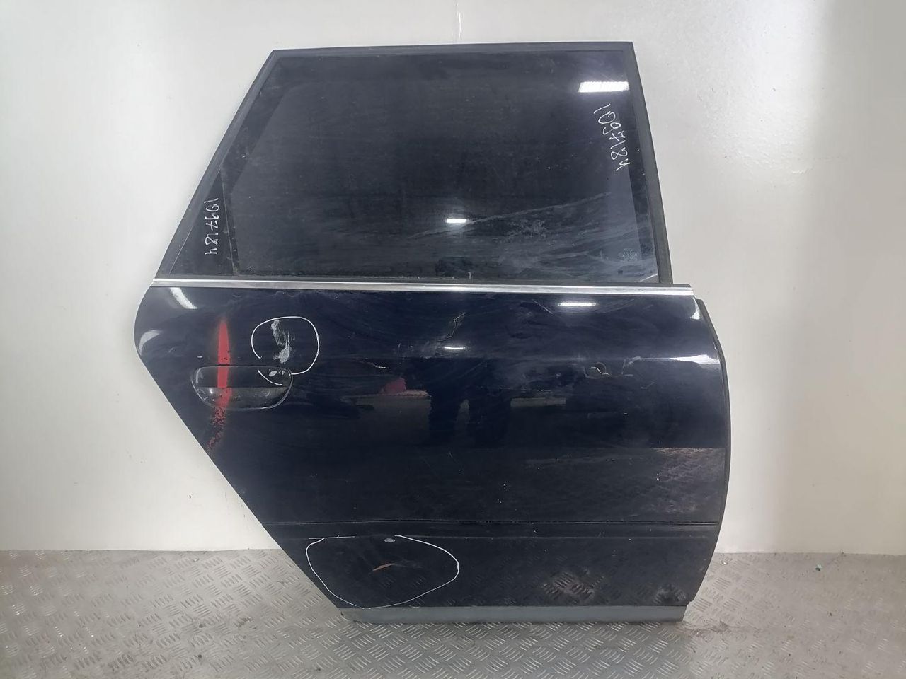 дверь задняя правая Audi A6 4B/C5 2000, фургон