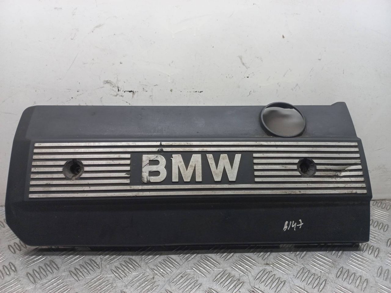 декоративная крышка двигателя BMW 5 серия E39 [рестайлинг] 2000, 2.8 л., бензин, 11121748633