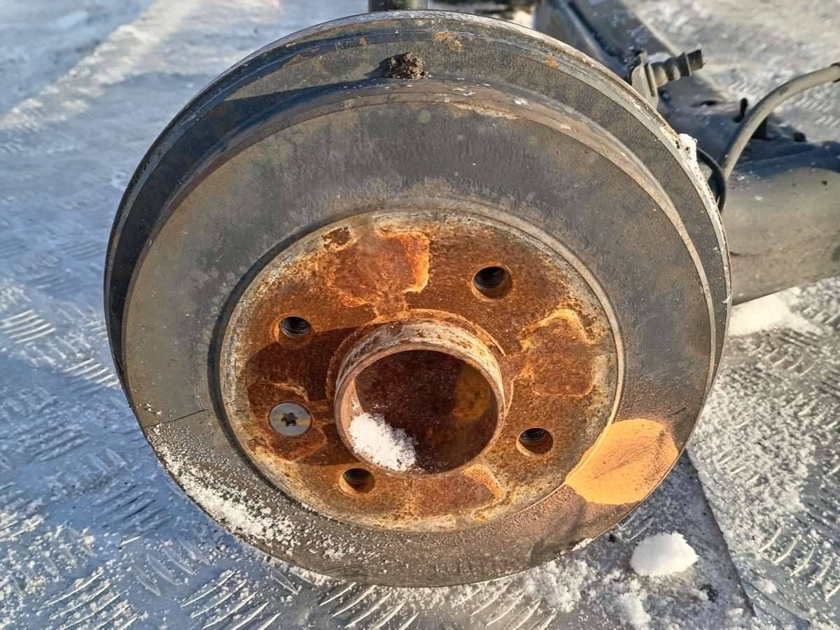 балка подвески задняя Nissan Micra 5 поколение K14 2017, хетчбэк 5 дв. - фото №1