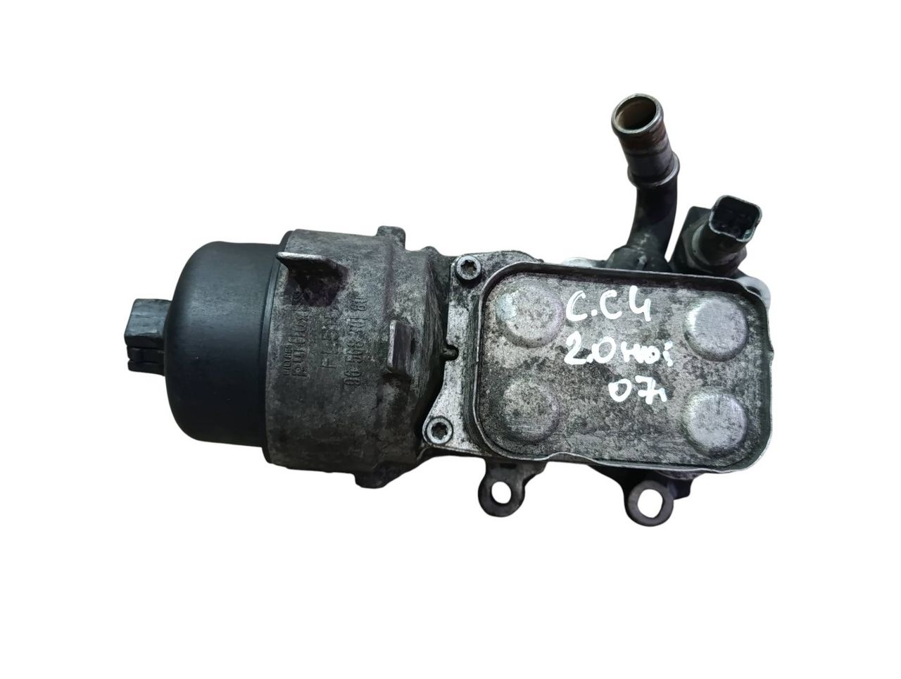 корпус масляного фильтра Citroen C4 1 поколение 2007, 2.0 л., дизель - фото №1