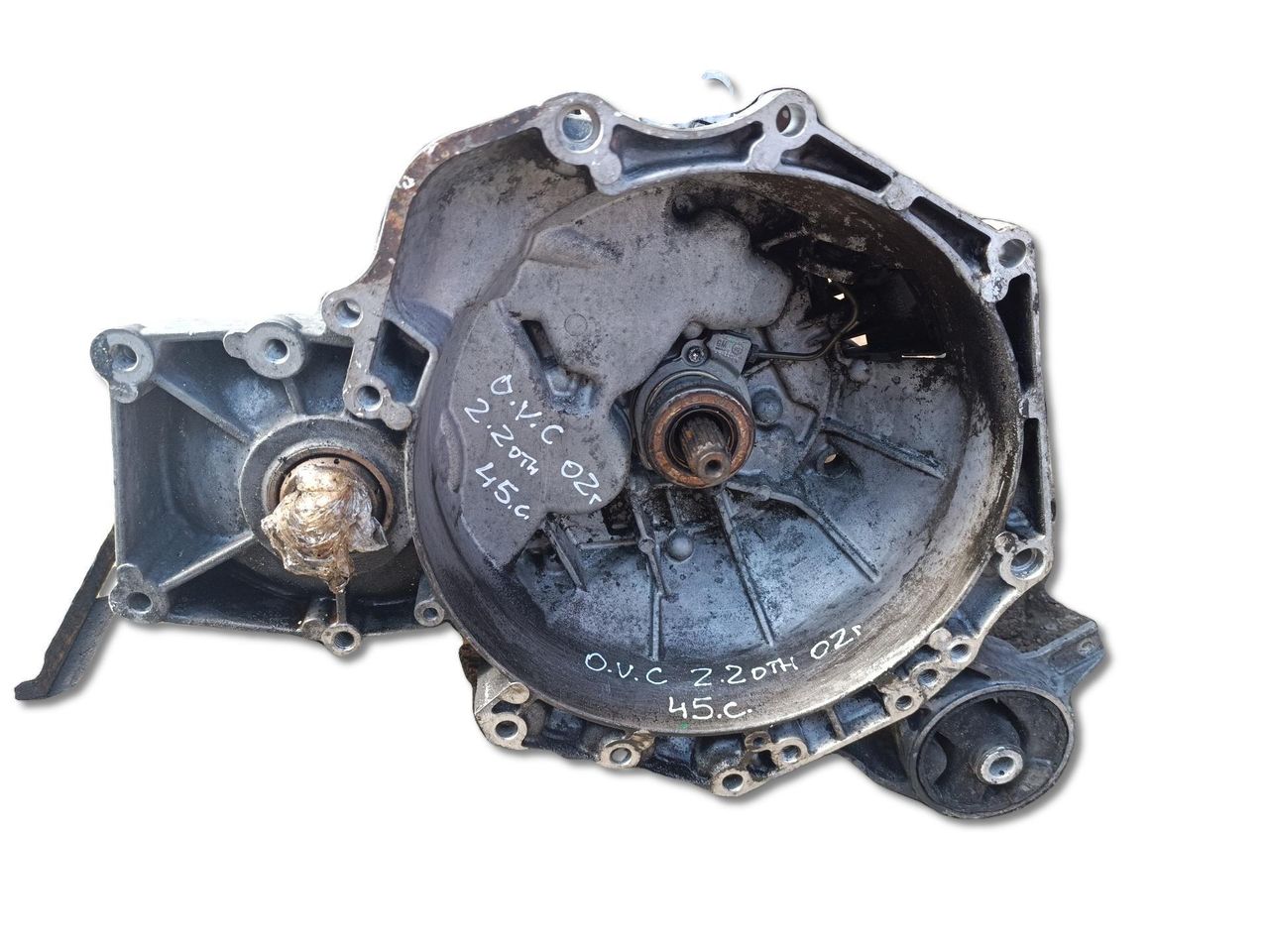 КПП механическая (МКПП) Opel Vectra C 2002, 2.2 л., DTH, дизель, S30321, A72720, 13101871 - фото №1
