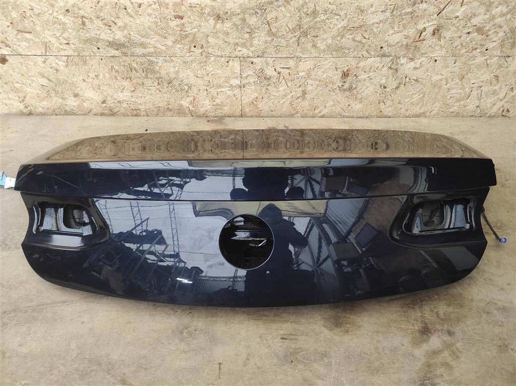 крышка багажника (дверь 3-5) Mercedes-Benz E-Класс W213/S213/C238/A238 C238 2018, 2.0 л., бензин, АКПП, передний привод, A2387506600, A2387500700, A2387506600