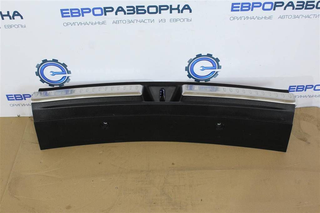 накладка внутренняя на заднюю панель кузова Mercedes-Benz GLE Coupe C292 2016, 3.0 л., дизель, АКПП, передний привод, A2926900041, A29269000419051