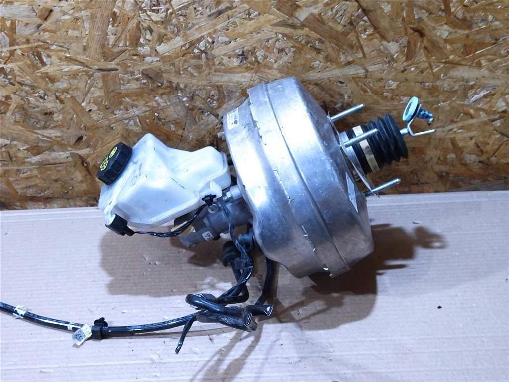 вакуумный усилитель тормозов Land Rover Discovery Sport 1 поколение L550 2019, 2.0 л., дизель, АКПП, передний привод, HK722B195AB, FK722140AB, HK722B195AB, LR061403