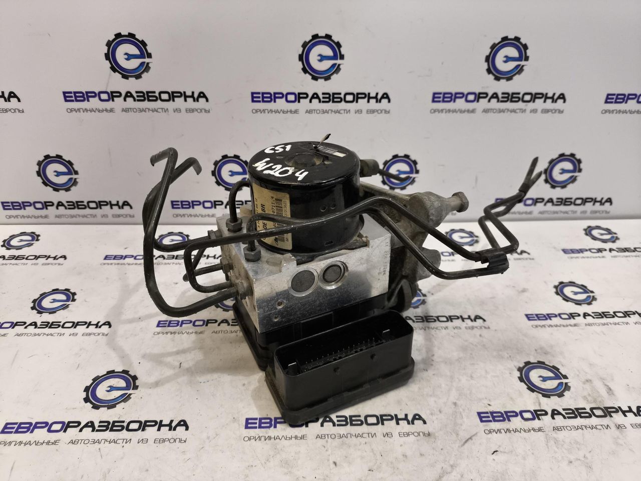 блок ABS Mercedes-Benz C-Класс W204/S204/C204 [рестайлинг] W204 2011, 2.0 л., CDi, дизель, АКПП, задний привод, A1729014100, A2044317112, A2044316912, A204431711280, A204431711287, A204431711264