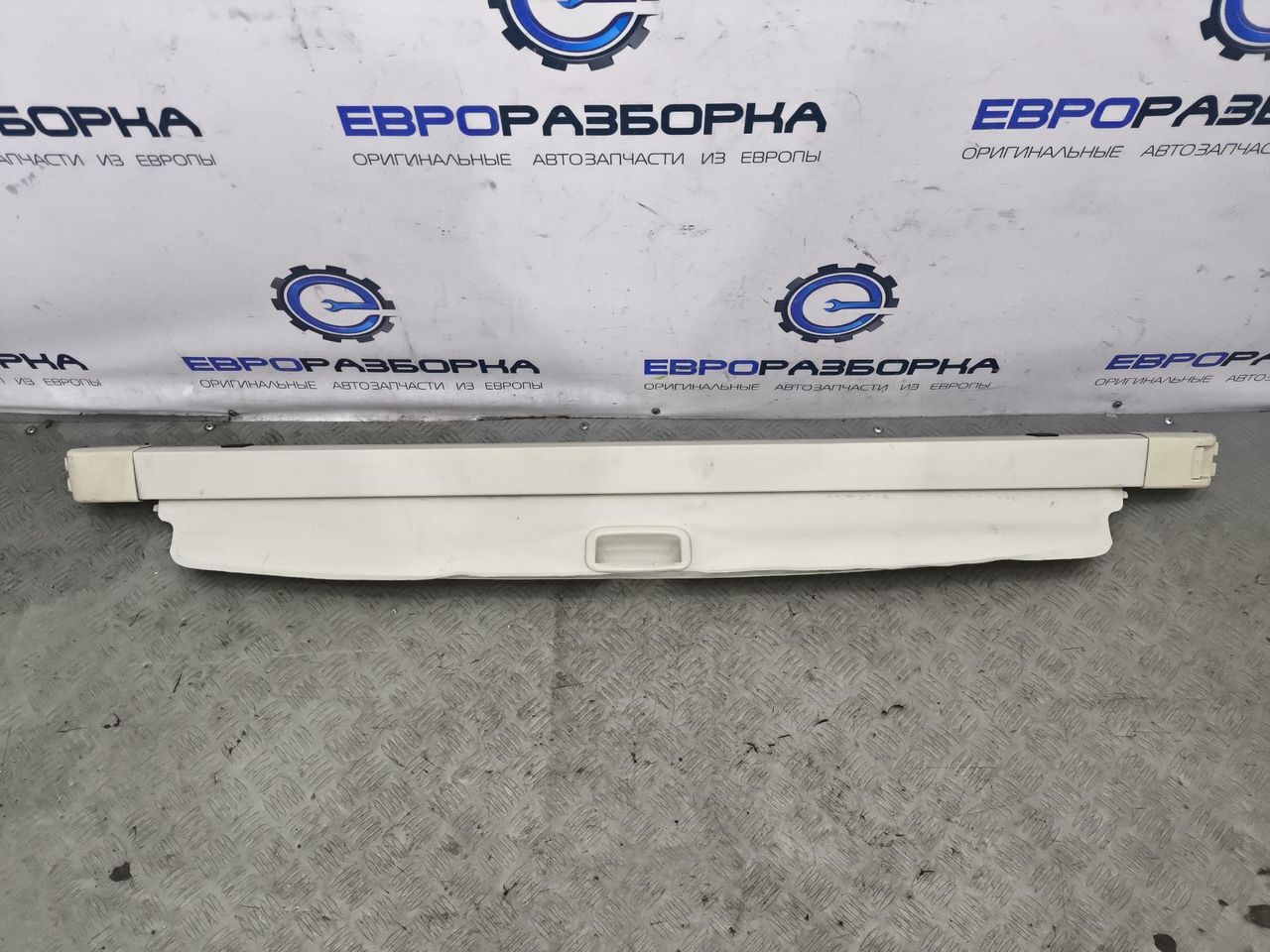шторка багажника Land Rover Range Rover Sport 1 поколение [рестайлинг] L320 2011, 3.0 л., дизель, АКПП, передний привод, правый руль, CH3246668AA8NUG, LR029985