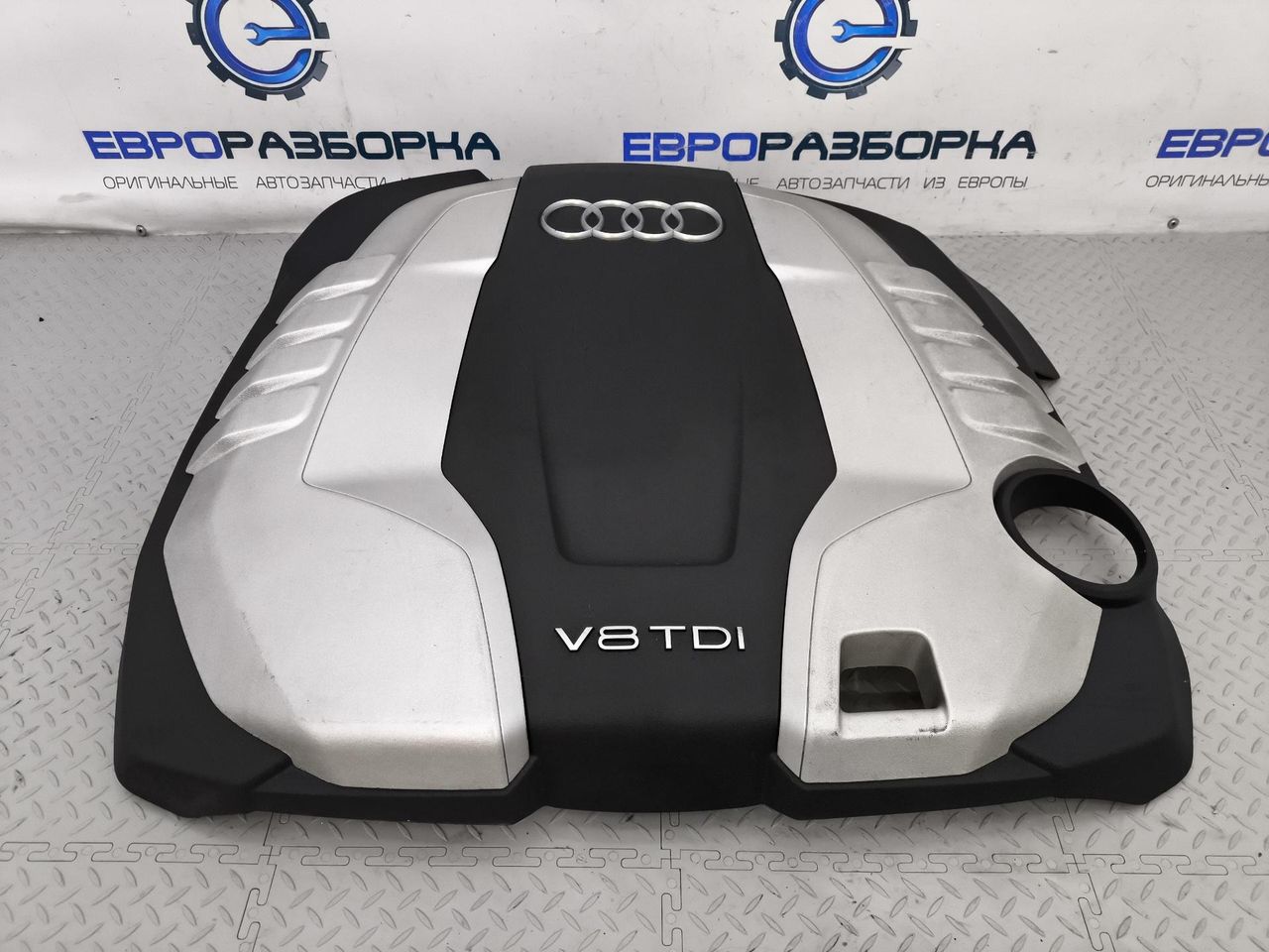 декоративная крышка двигателя Audi Q7 4L [рестайлинг] 2012, 4.0 л., TDi, дизель, АКПП, передний привод, 4L0103925D