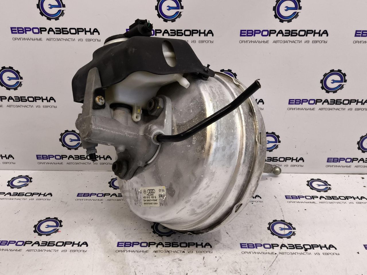 вакуумный усилитель тормозов Audi A6 4G/C7 2012, 3.0 л., TDi, дизель, АКПП, передний привод, 4G1612103G, 4G0612107A, 8K0612107D