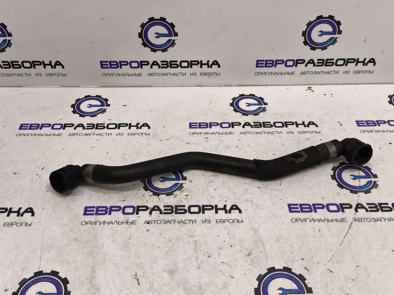 патрубок расширительного бачка BMW X3 G01 2019, 2.0 л., B48 B20 A, бензин, АКПП, 475 black-sapphire metallic, полный привод, правый руль, 7535537, 17127535537 - фото №1