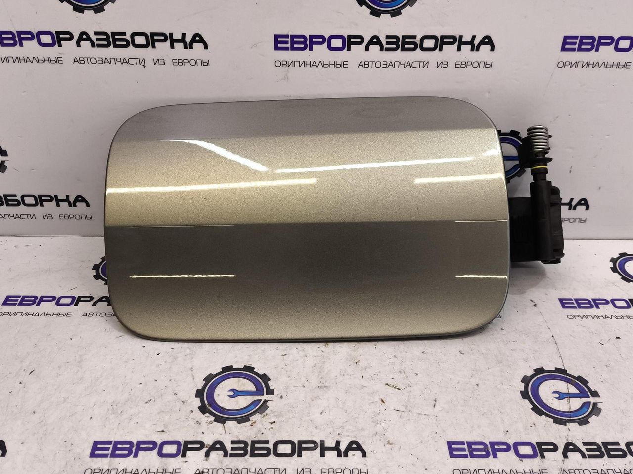 лючок топливного бака BMW 3 серия G20 2021, АКПП, задний привод, 41007433430, 7433430 - фото №1