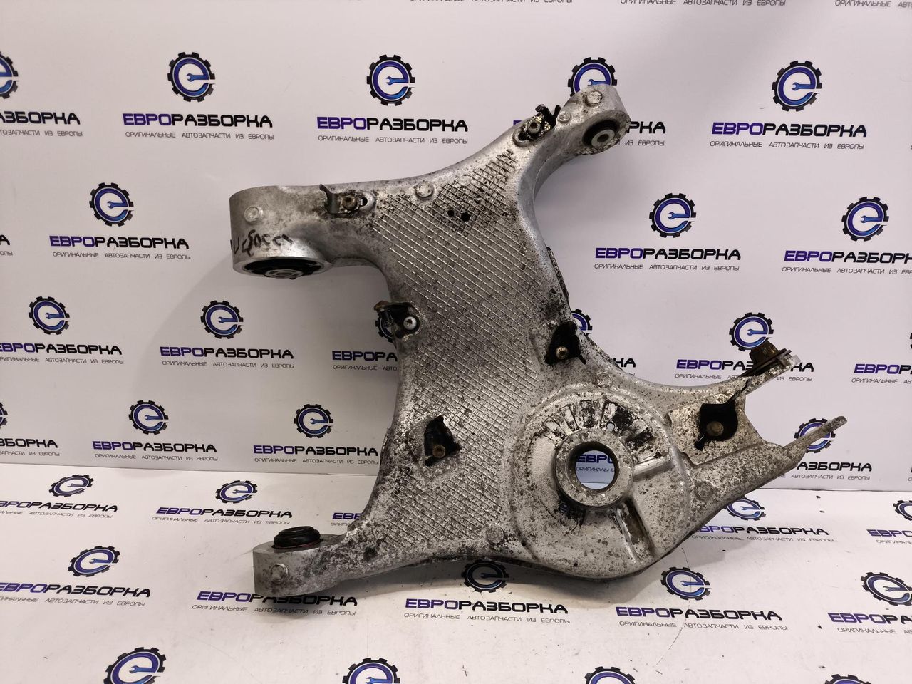 рычаг задний правый Land Rover Discovery Sport 1 поколение L550 2017, 2.0 л., дизель, АКПП, передний привод, FK725B530AG - фото №1