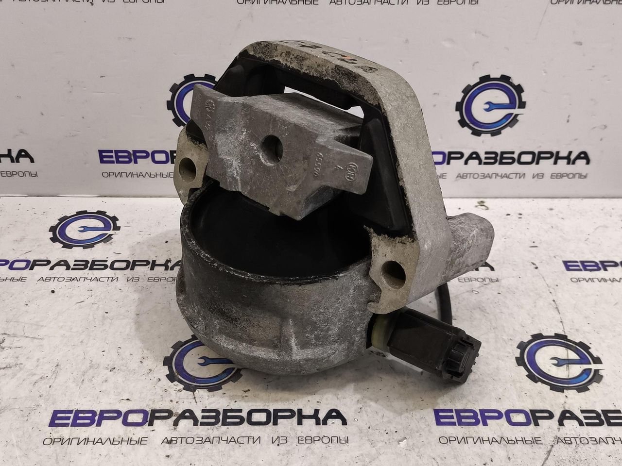 подушка крепления двигателя Audi A6 4G/C7 2012, 3.0 л., TDi, дизель, АКПП, передний привод, 4G0199381LH